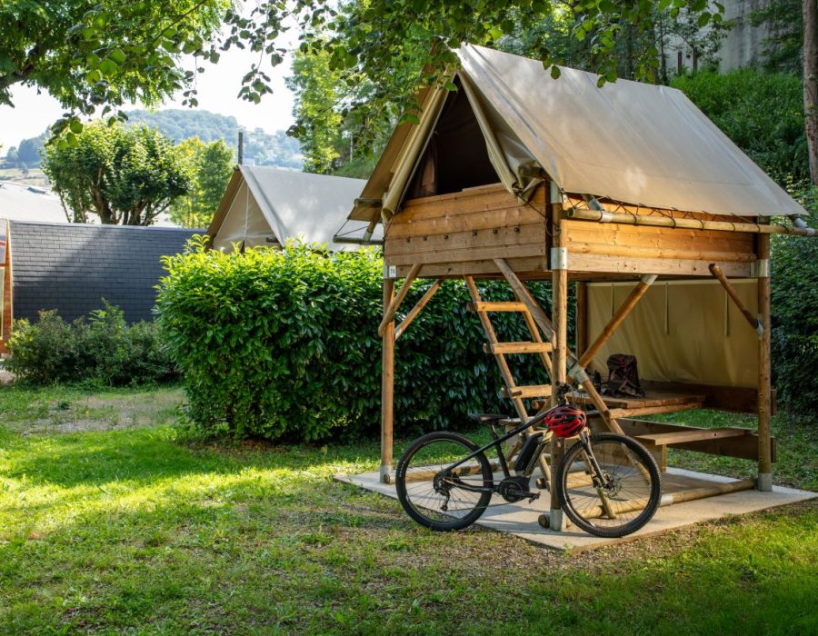 A23_1532-Camping le Val de Saures - Entraygues sur Truyère - Photo Herve Leclair Algodia-photo H Leclair algodia bivouac 1